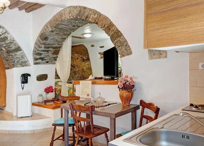 Maria In The Castle Kea * Ioulis