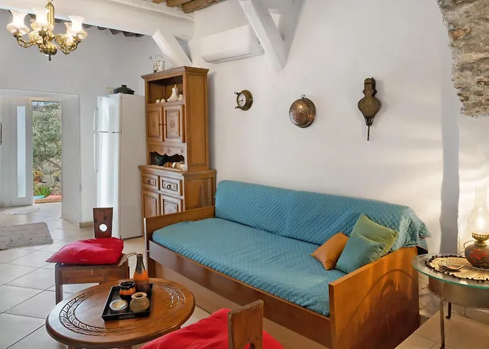 Maria In The Castle Kea Ioulis