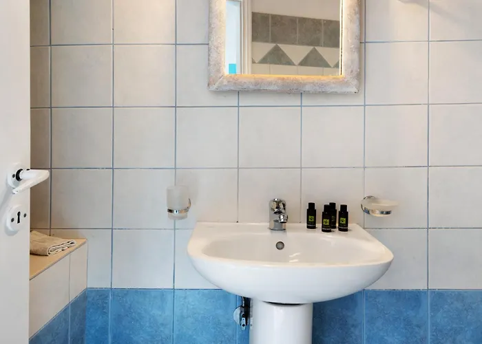 Maria In The Castle Kea Ioulis