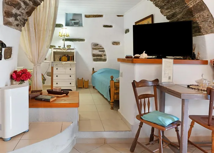 Maria In The Castle Kea * Ioulis