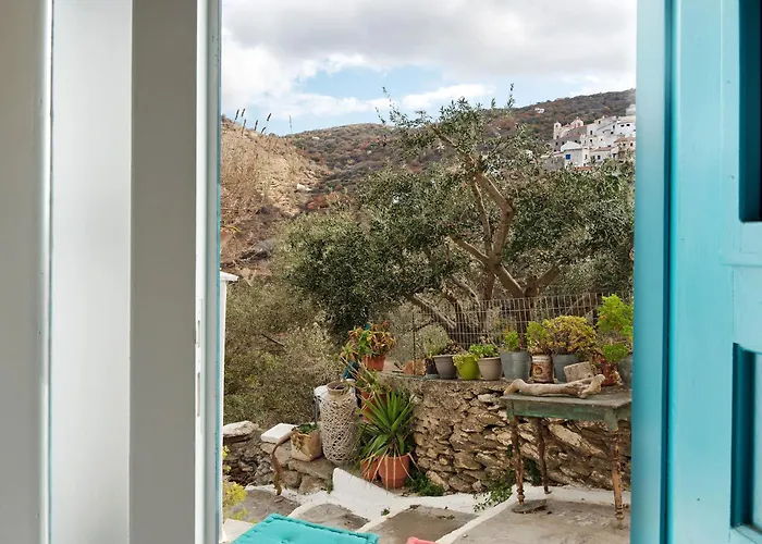 Maria In The Castle Kea * Ioulis